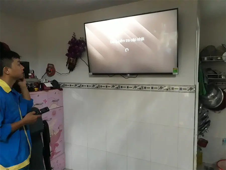 Khách hàng review Android Tivi Sony 4K 49 inch KD-49X8000E 10