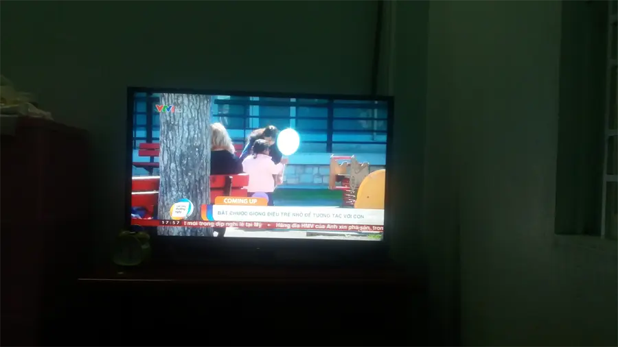Khách hàng review Smart Tivi Sony 32 inch KDL-32W600D 25