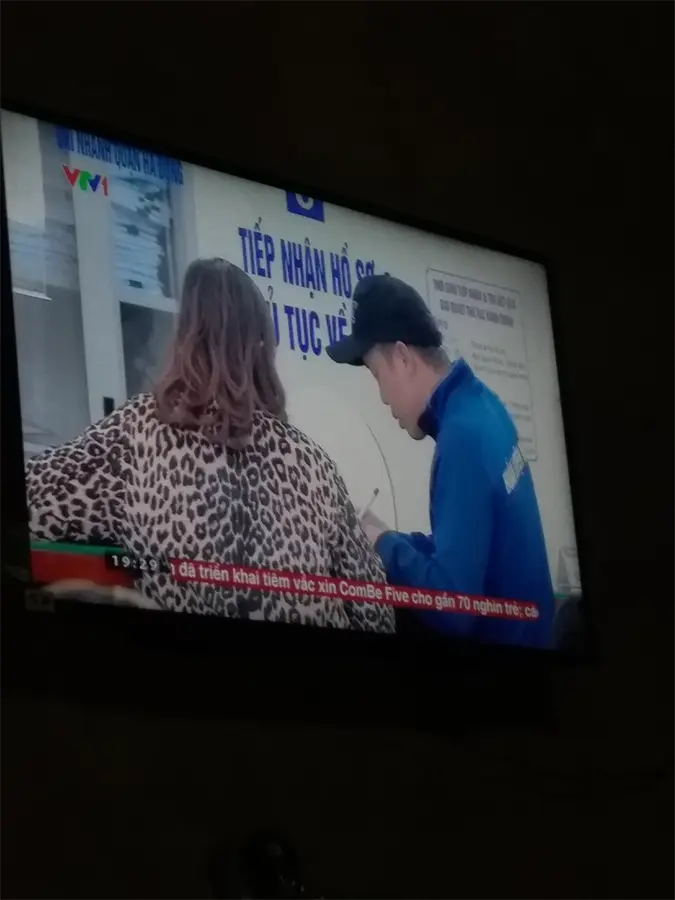 Khách hàng review Smart Tivi Sony 48 inch KDL-48W650D 15