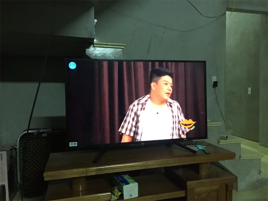 Khách hàng review Smart Tivi Sony 43 inch KDL-43W660F 35