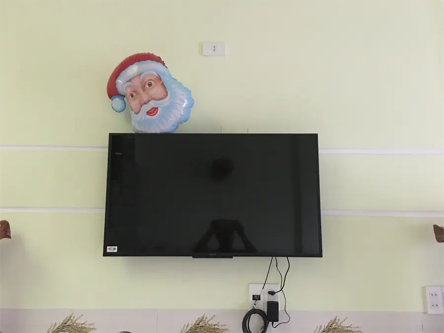 Khách hàng review Smart Tivi Sony 43 inch KDL-43W660F 34
