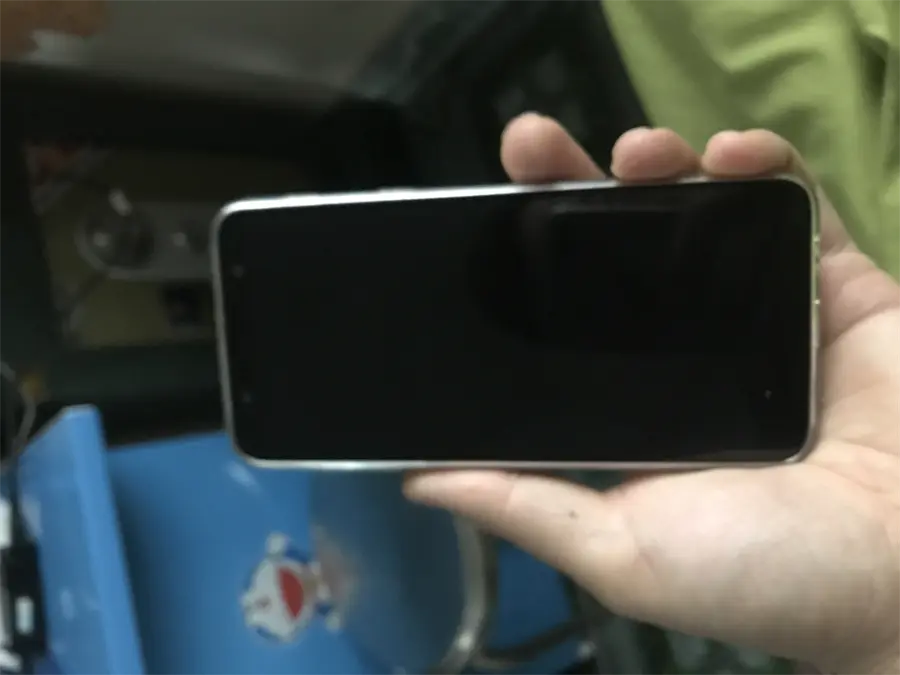 Khách hàng review Điện thoại Samsung Galaxy J8 1