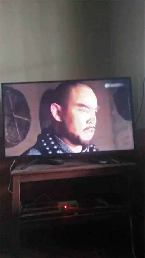 Khách hàng review Smart Tivi Sony 43 inch KDL-43W660F 31