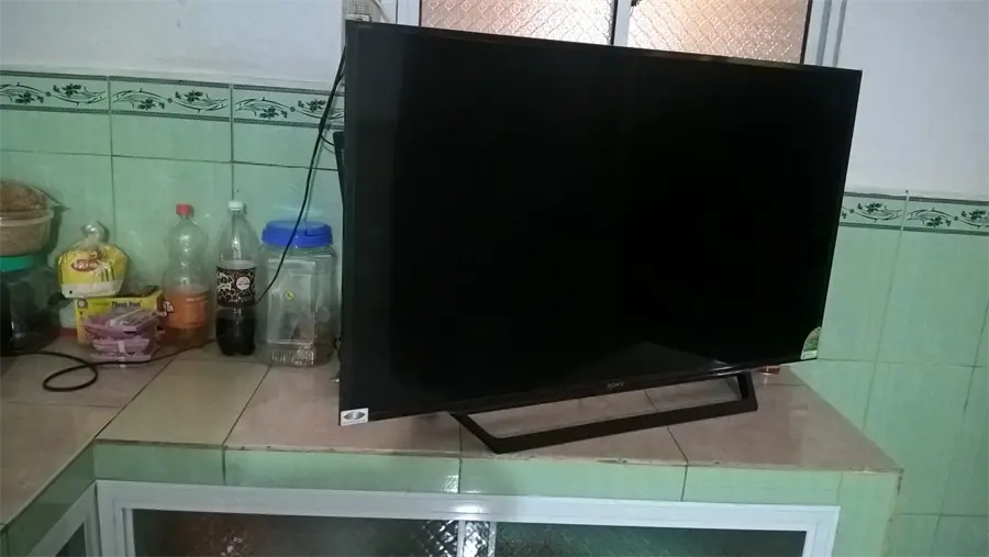 Khách hàng review Smart Tivi Sony 48 inch KDL-48W650D 12
