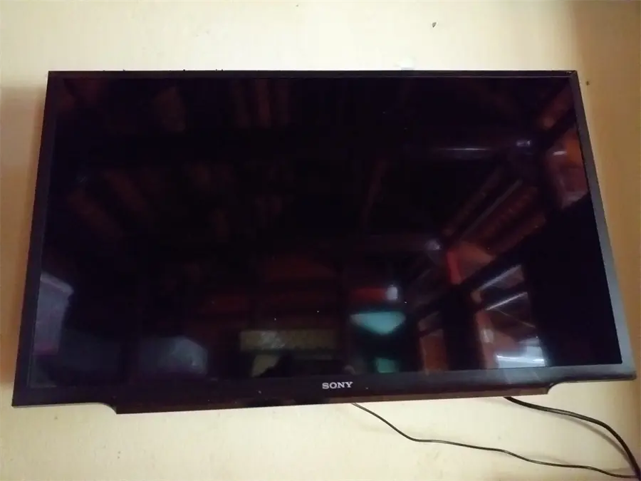 Khách hàng review Smart Tivi Sony 32 inch KDL-32W600D 17