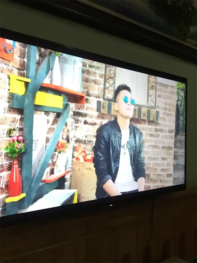 Khách hàng review Smart Tivi Sony 4K 55 inch KD-55X7000F 3