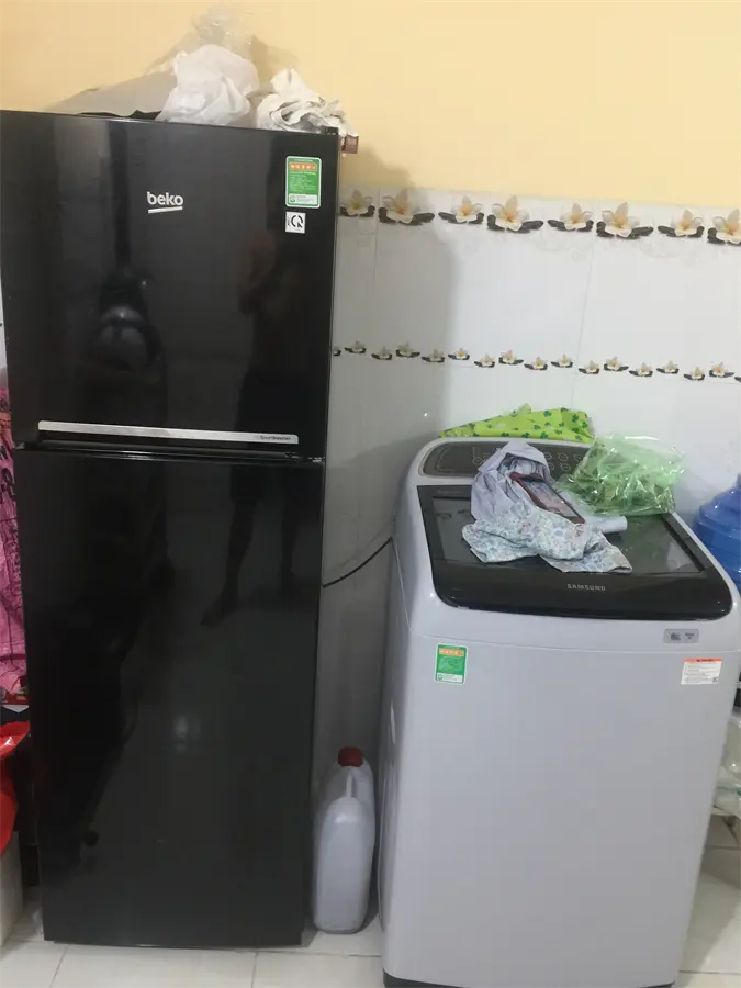 Khách hàng review Tủ lạnh Beko Inverter 241 lít RDNT270I50VWB 44