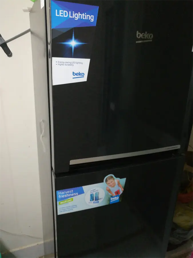 Khách hàng review Tủ lạnh Beko Inverter 241 lít RDNT270I50VWB 42