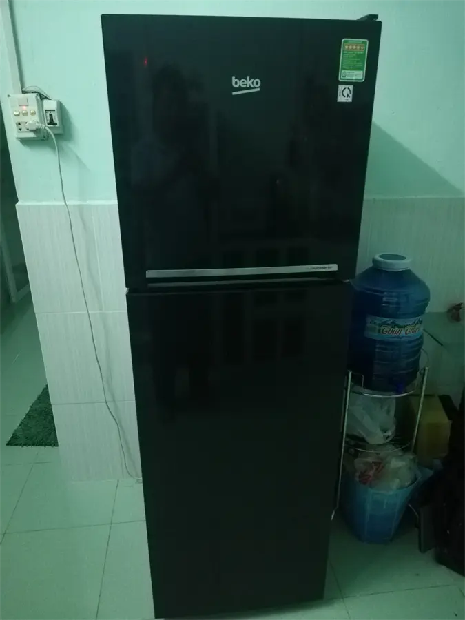 Khách hàng review Tủ lạnh Beko Inverter 241 lít RDNT270I50VWB 30