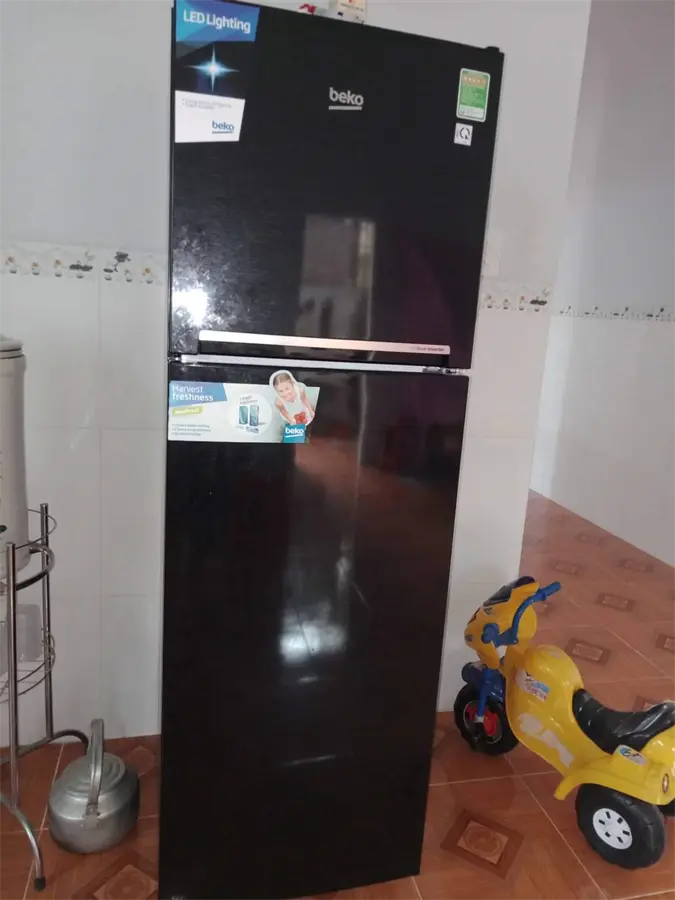 Khách hàng review Tủ lạnh Beko Inverter 241 lít RDNT270I50VWB 26