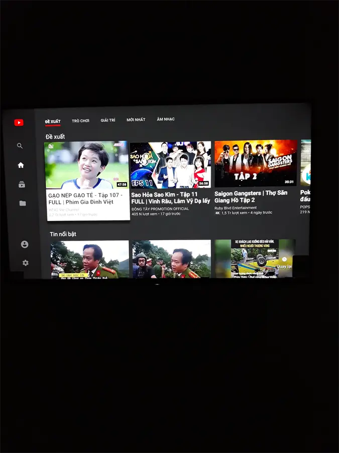 Khách hàng review Android Tivi Sony 4K 49 inch KD-49X8000E 4