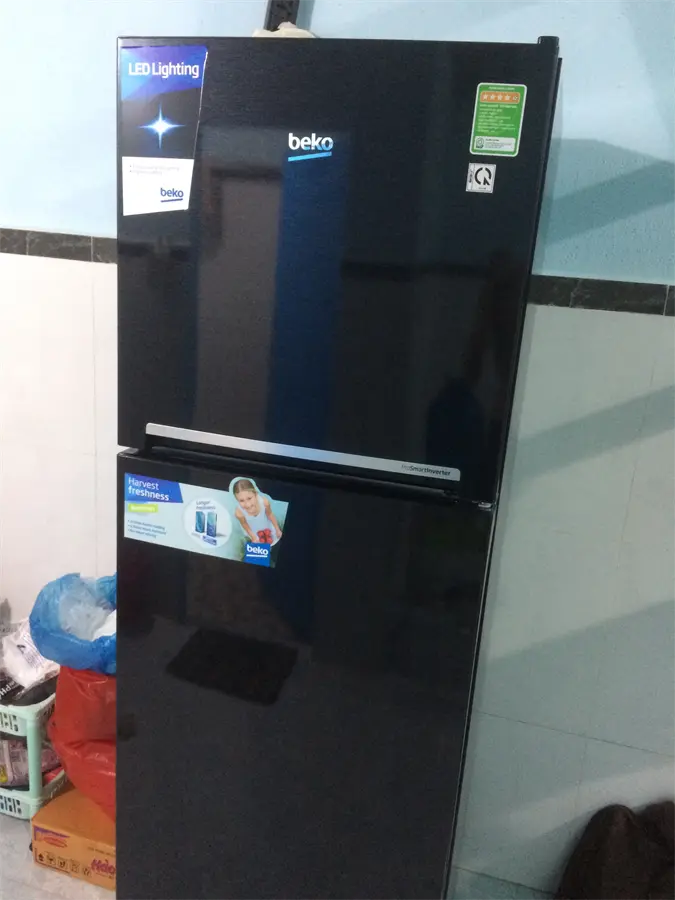 Khách hàng review Tủ lạnh Beko Inverter 241 lít RDNT270I50VWB 11