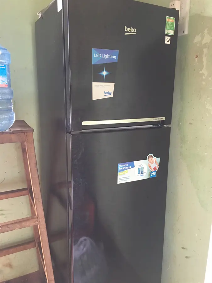 Khách hàng review Tủ lạnh Beko Inverter 241 lít RDNT270I50VWB 8