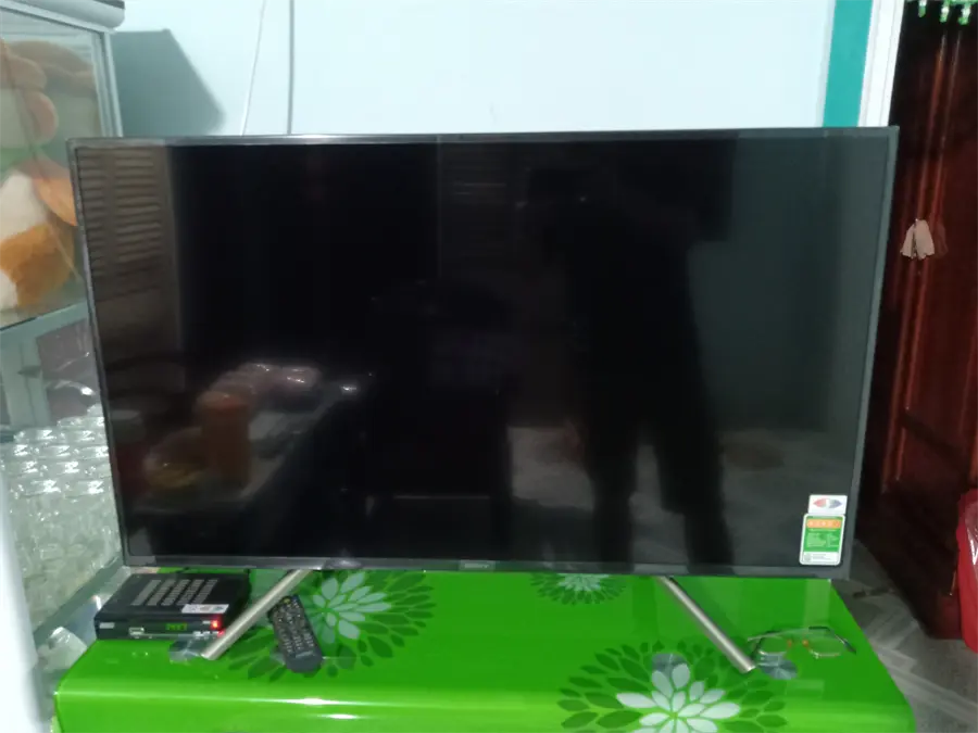 Khách hàng review Android Tivi Sony 43 inch KDL-43W800F 11