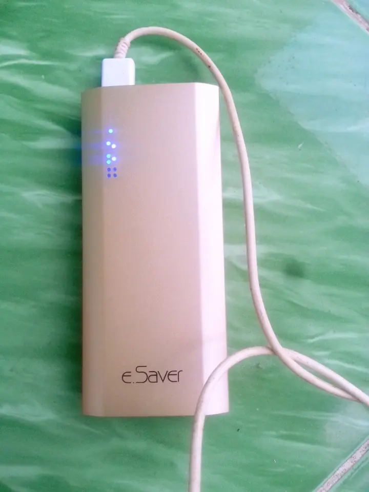 Khách hàng review Pin sạc dự phòng 10.000 mAh eSaver LA Y325S 6