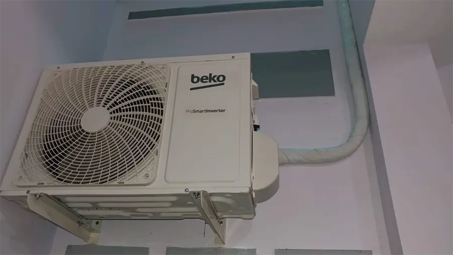 Khách hàng review Máy lạnh Beko Inverter 1 HP RSVC10BV 2