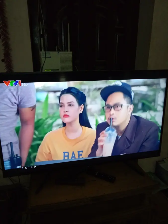 Khách hàng review Smart Tivi Sony 50 inch KDL-50W660F 4