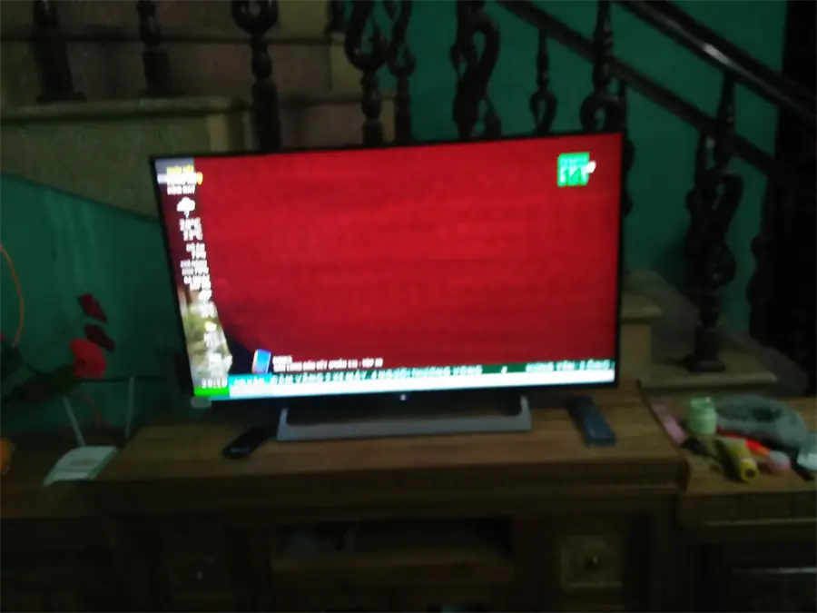Khách hàng review Android Tivi Sony 4K 43 inch KD-43X8000E 9