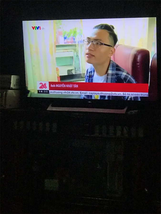 Khách hàng review Android Tivi Sony 4K 43 inch KD-43X8000E/S 1