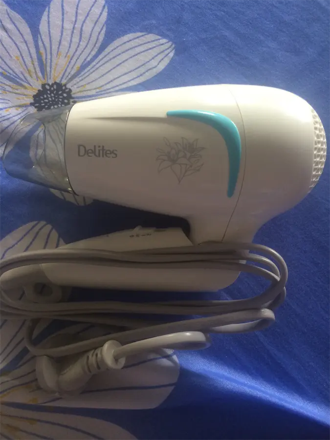 Khách hàng review Máy sấy tóc 1200W Delites MST02 23
