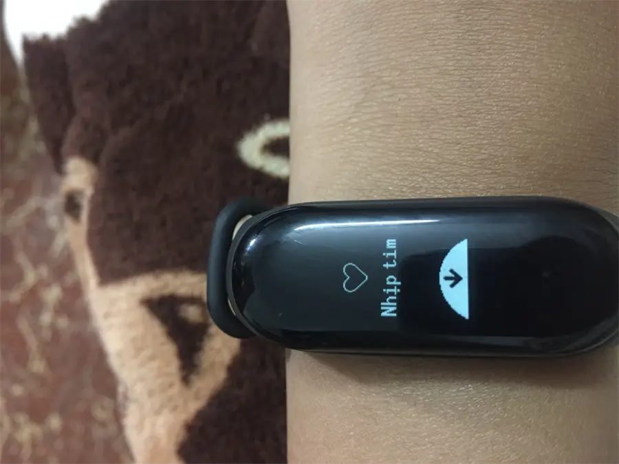 Khách hàng review Vòng đeo tay thông minh Mi Band 3 15