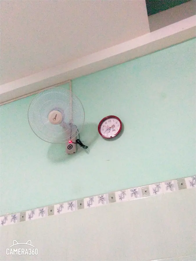Khách hàng review Quạt treo tường Midea 3 cánh FW40-15VFR 45W 12