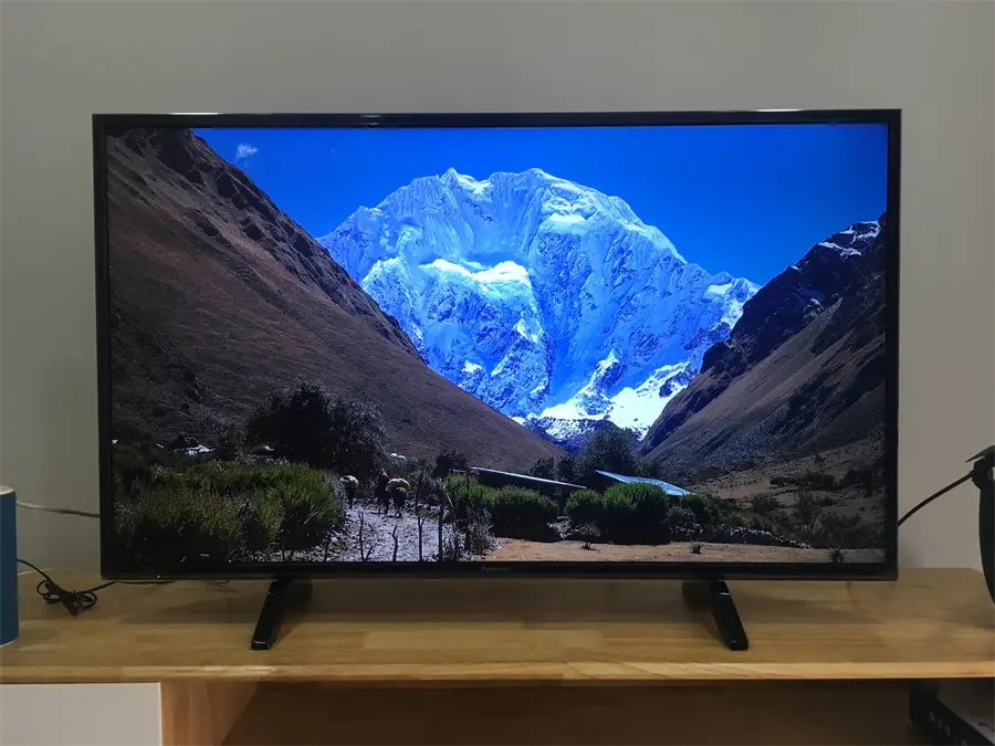 Khách hàng review Smart Tivi Panasonic 4K 43 inch TH-43FX500V 4
