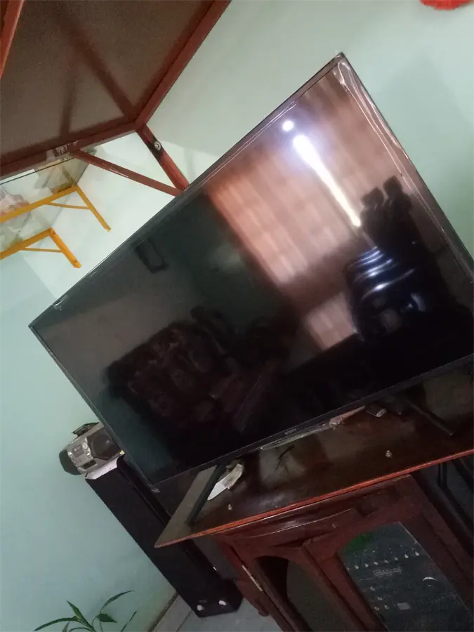 Khách hàng review Smart Tivi Sony 43 inch KDL-43W660F 4