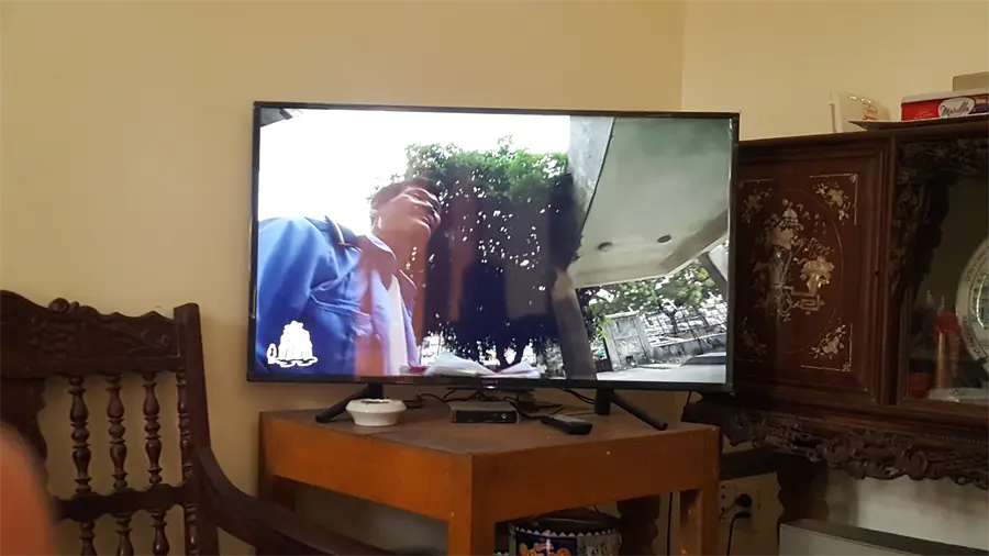 Khách hàng review Smart Tivi Sony 43 inch KDL-43W660F 3