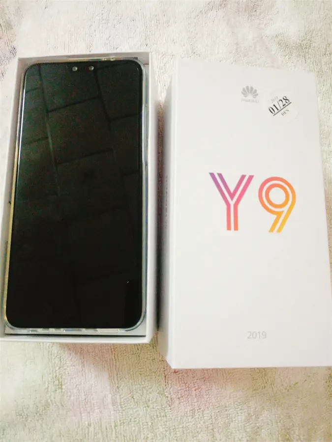 Khách hàng review Điện thoại Huawei Y9 (2019) 9