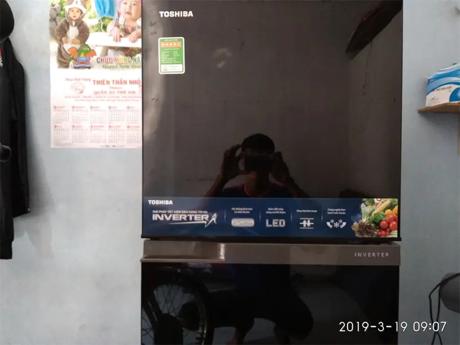 Khách hàng review Tủ lạnh Toshiba Inverter 171 lít GR-M21VUZ1 UKK 1