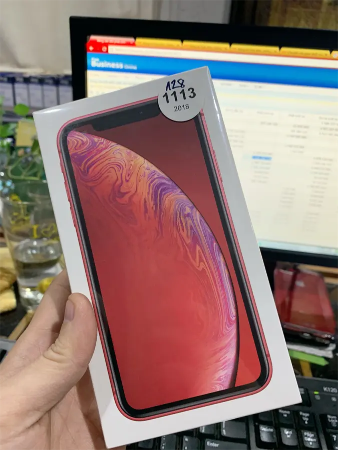 Khách hàng review Điện thoại iPhone XR 128GB 4