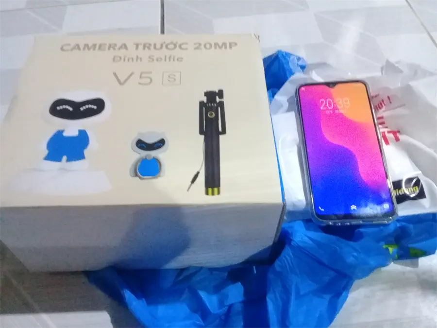 Khách hàng review Điện thoại Vivo Y91C 3