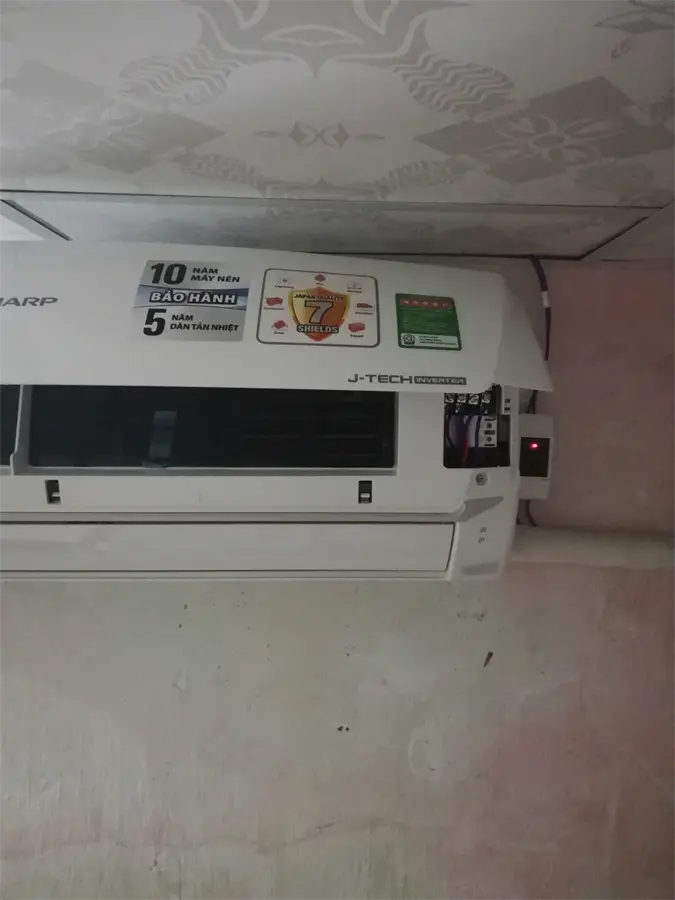 Khách hàng review Máy lạnh Sharp Inverter 1 HP AH-X9VEW 2