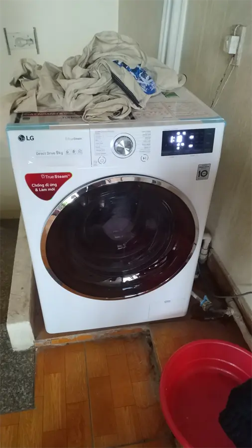 Khách hàng review Máy giặt LG Inverter 9 kg FC1409S2W 31