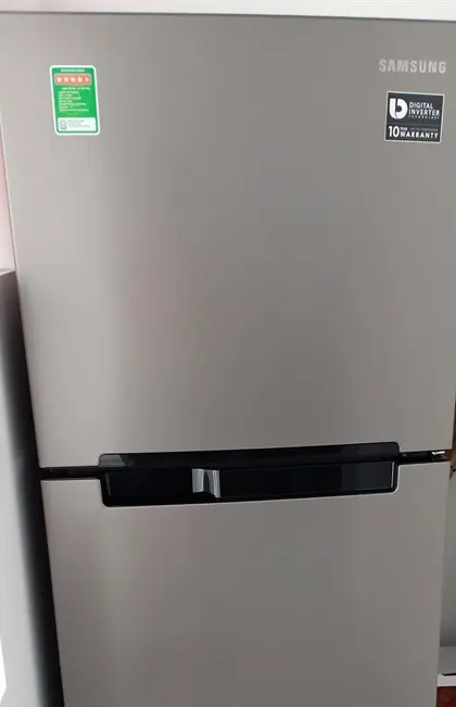 Khách hàng review Tủ lạnh Samsung Inverter 208 lít RT19M300BGS/SV 104