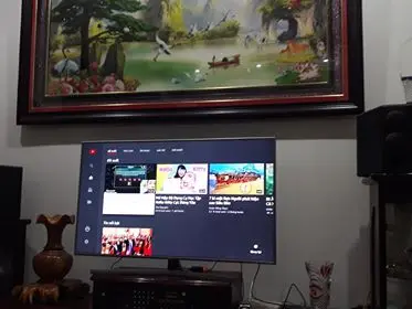 Khách hàng review Smart Tivi Samsung 4K 55 inch UA55NU7100 36