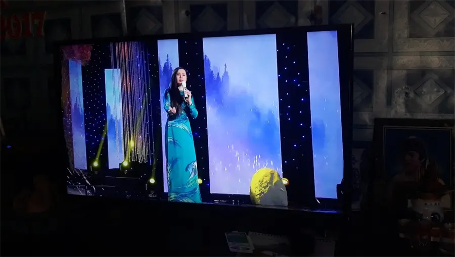 Khách hàng review Smart Tivi Samsung 40 inch UA40J5250D 50