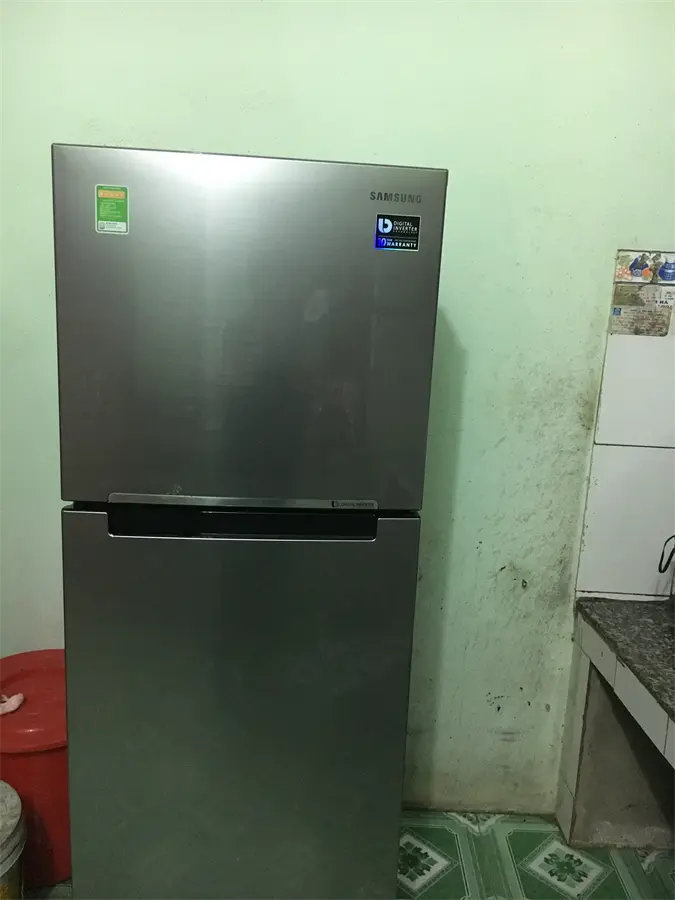 hách hàng review Tủ lạnh Samsung Inverter 299 lít RT29K5012S8/SV 6