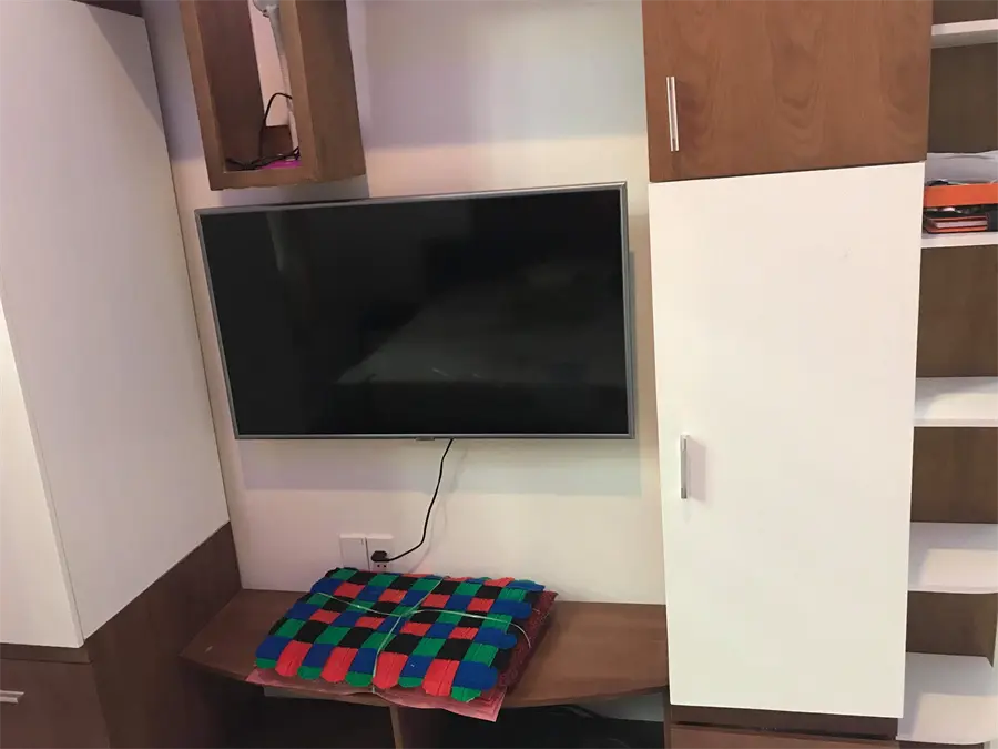 Khách hàng review Smart Tivi Samsung 4K 43 inch UA43NU7400 59