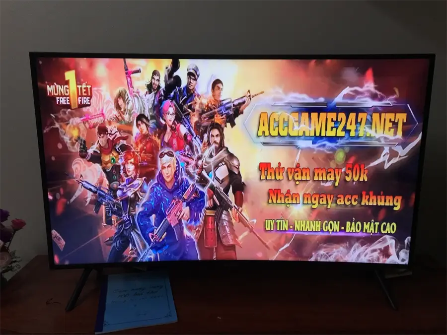 Khách hàng review Smart Tivi Cong Samsung 4K 49 inch UA49NU7300 5