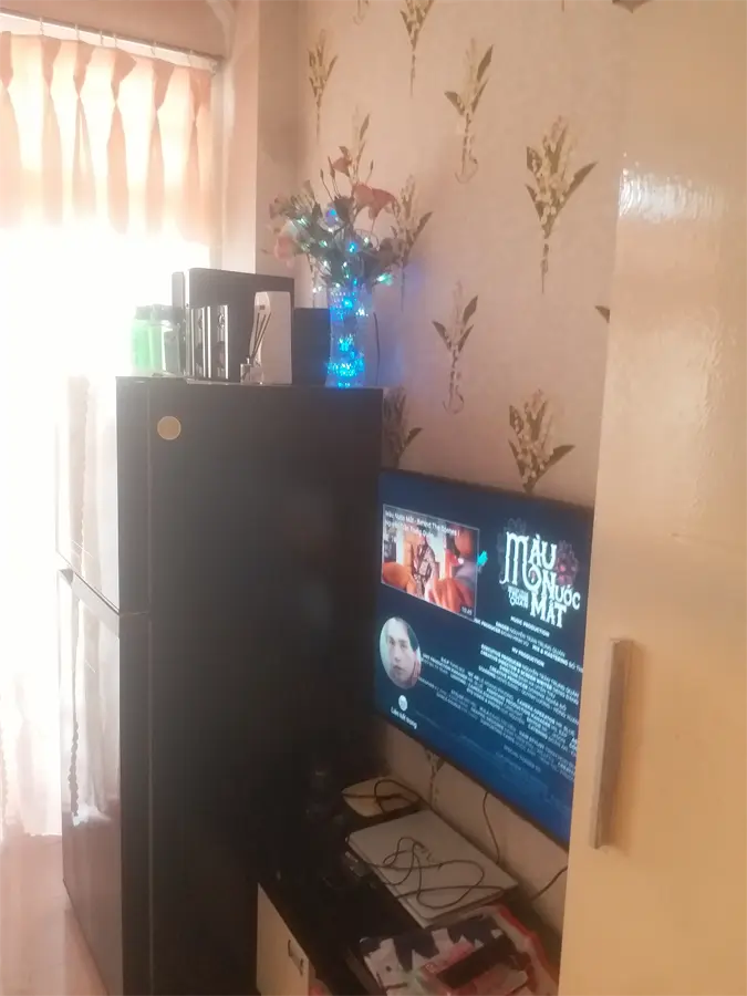 Khách hàng review Smart Tivi Cong Samsung 4K 49 inch UA49NU7300 4