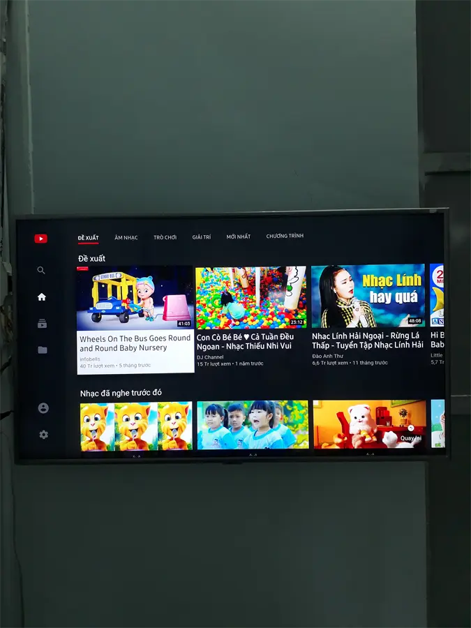 Khách hàng review Smart Tivi Samsung 4K 43 inch UA43NU7400 55