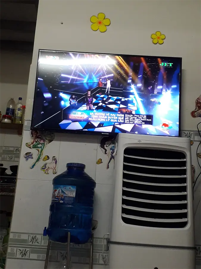 Khách hàng review Smart Tivi Samsung 4K 43 inch UA43NU7090 33