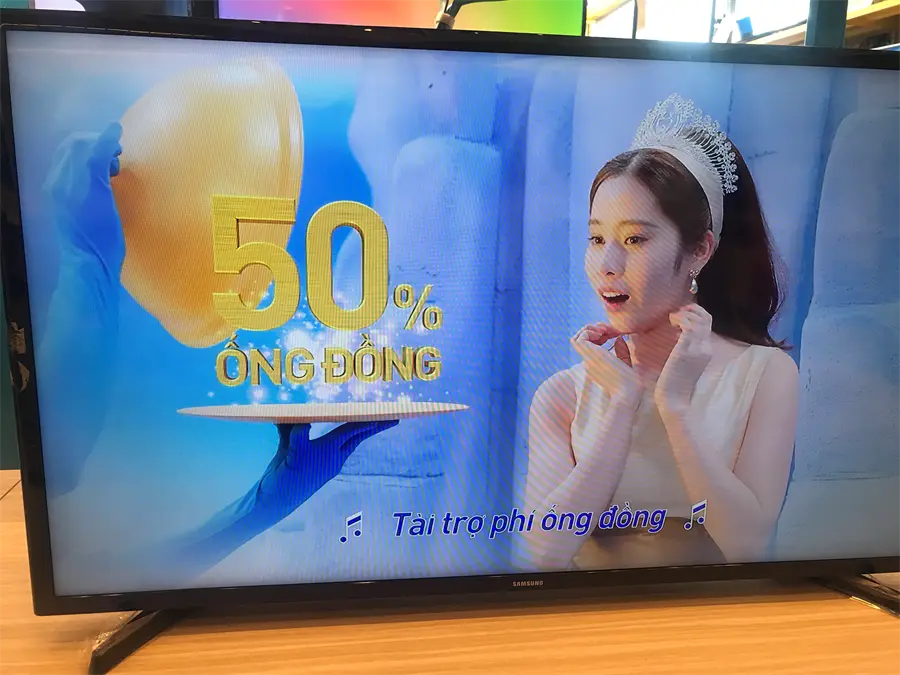 Khách hàng review Smart Tivi Samsung 40 inch UA40J5250D 44