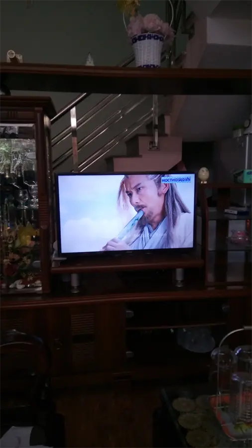 Khách hàng review Smart Tivi Samsung 32 inch UA32N4300 84