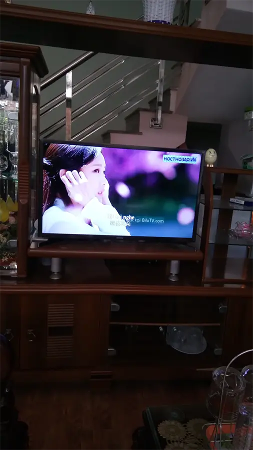 Khách hàng review Smart Tivi Samsung 32 inch UA32N4300 85