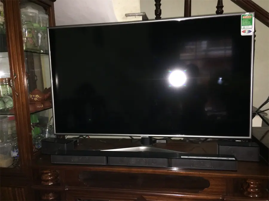 Khách hàng review Smart Tivi Samsung 4K 50 inch UA50NU7400 36