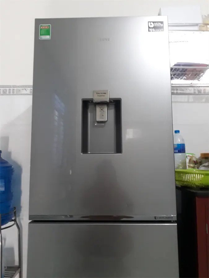 Khách hàng review Tủ lạnh Samsung Inverter 276 lít RB27N4170S8/SV 7