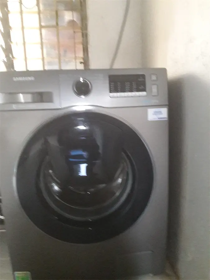 Khách hàng review Máy giặt Samsung AddWash Inverter 8.5 kg WW85K54E0UX/SV 5